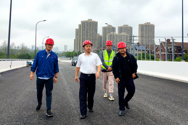 公司黨委書記、董事長(zhǎng)錢申春調(diào)研西二環(huán)項(xiàng)目建設(shè)推進(jìn)工作2